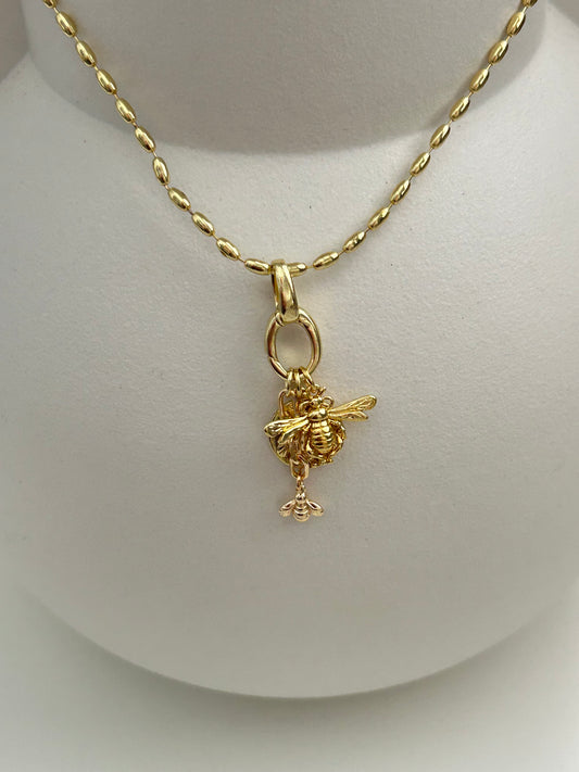 Ketting and the Bees
