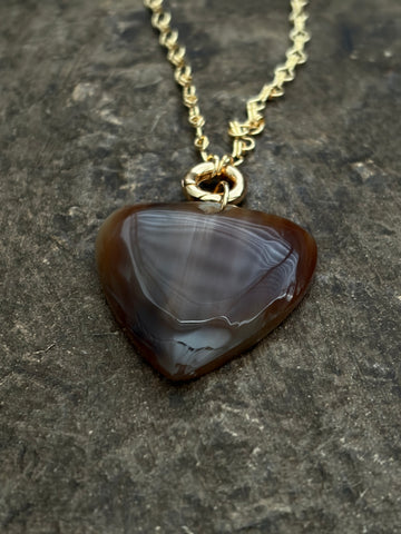 Lange ketting hart buffelhoorn (bruin)