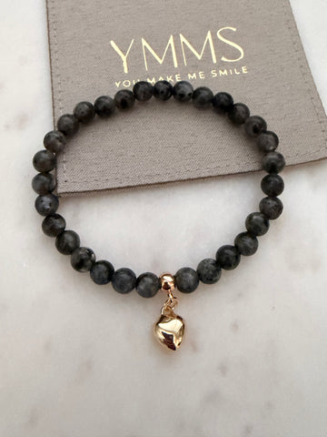 Armbandje hartje klein donkergrijs