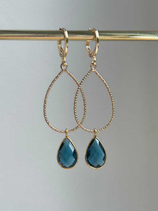 Jara Donkerblauw
