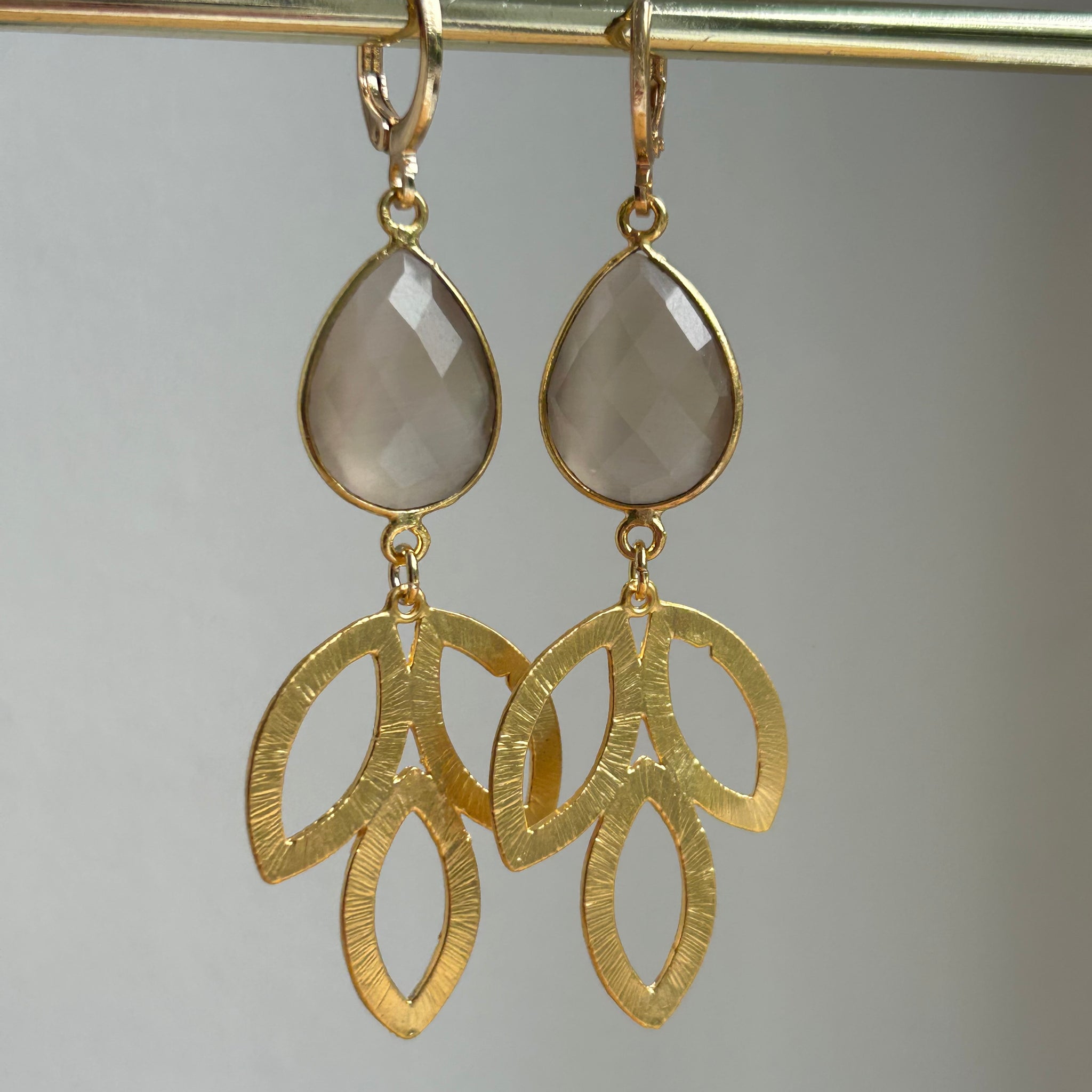 Fadia Beige