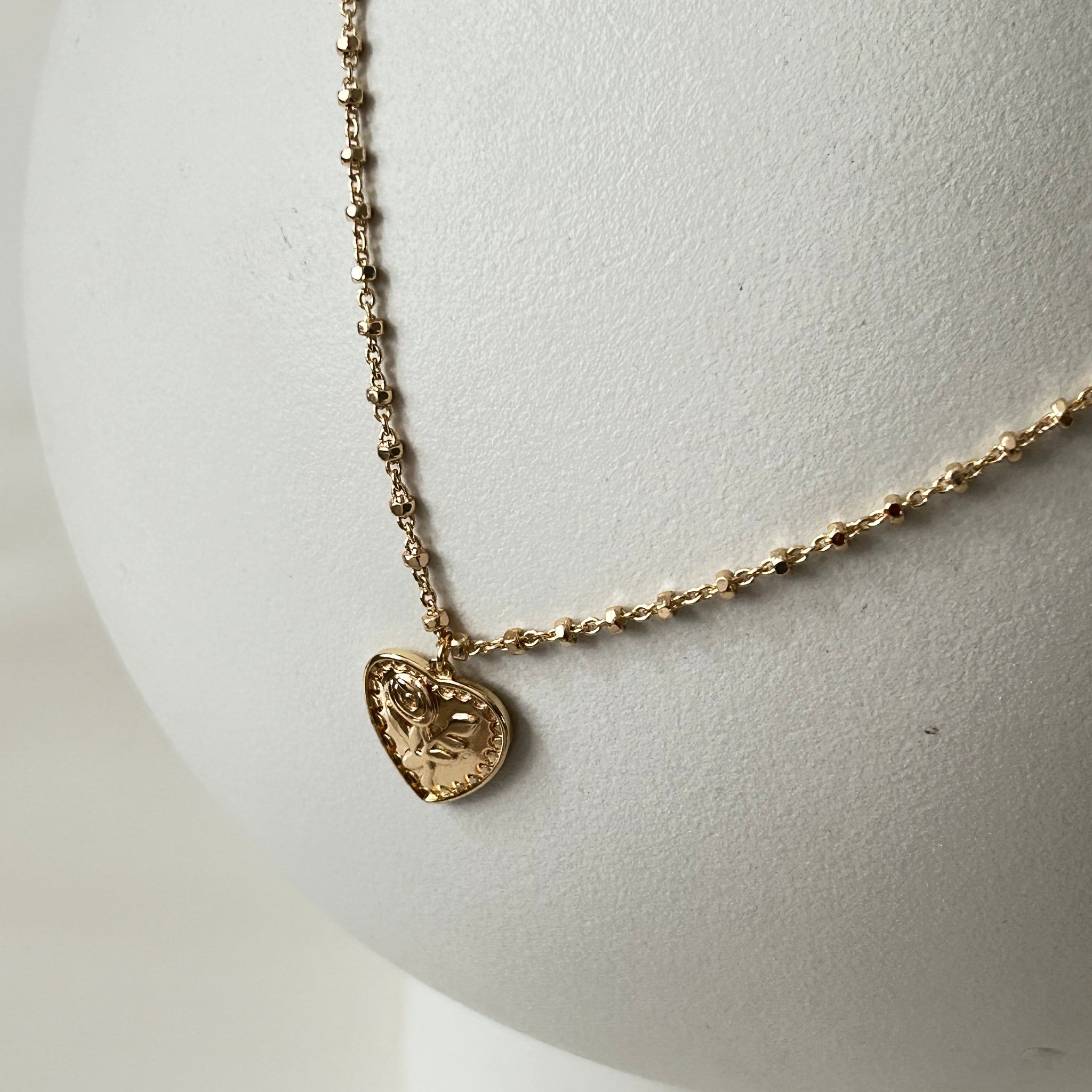 Ketting hart met roos