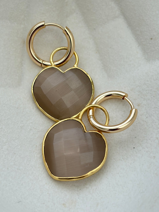 Beige Hearts