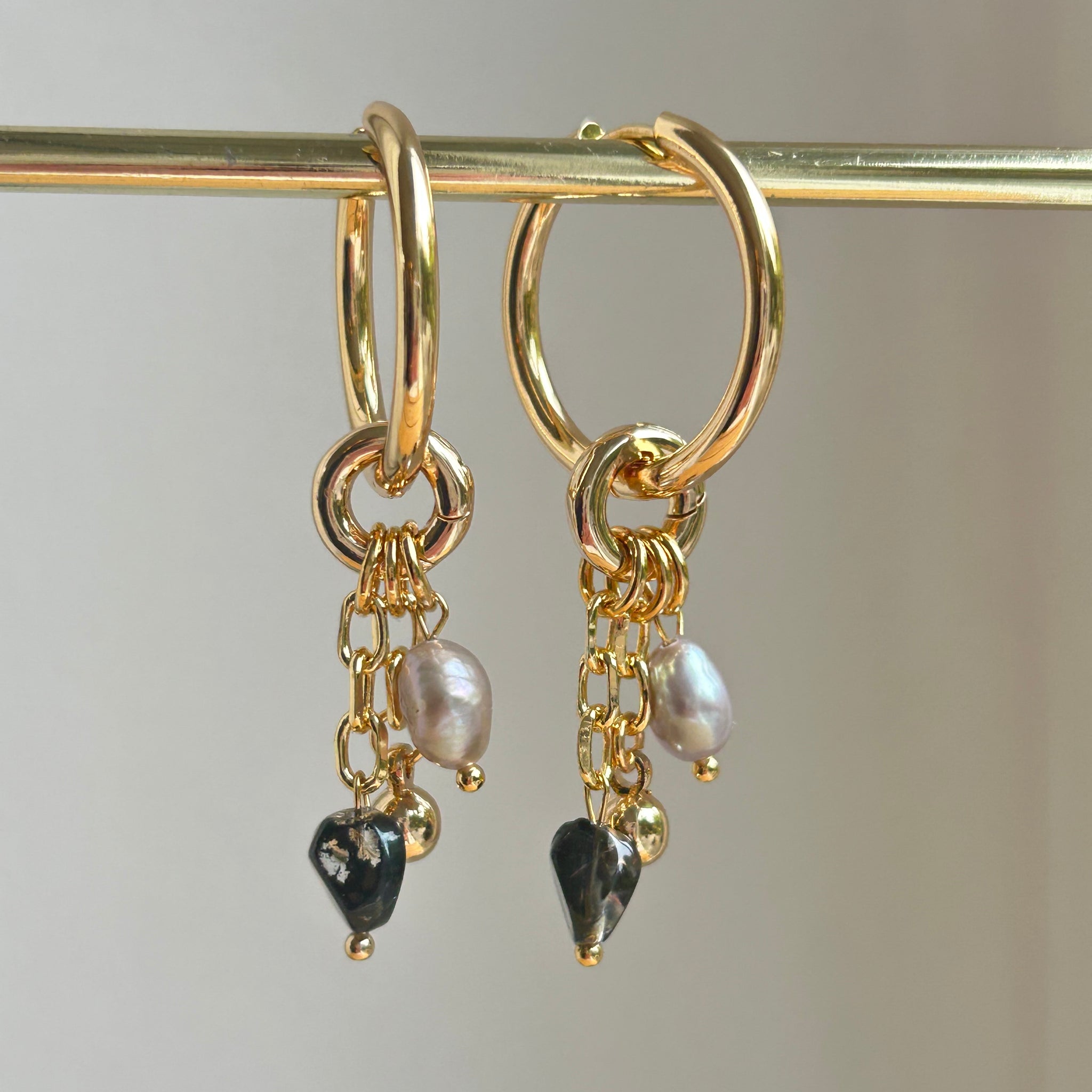 Pearls & Stones